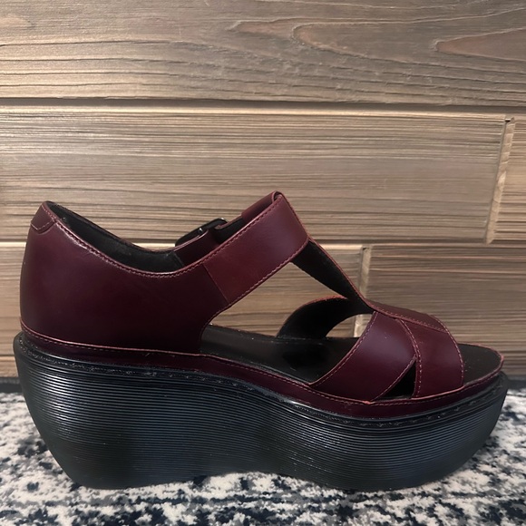 🤩 Rare Dr. Martens Vintage Leather Oxblood Burgundy Quad Platform Sandals Shoes - Picture 5 of 11